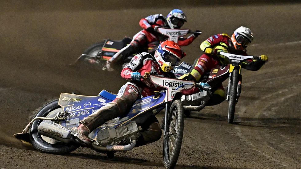 Under ett maratonmöte i Linköping diskuterades speedwaysportens framtid.