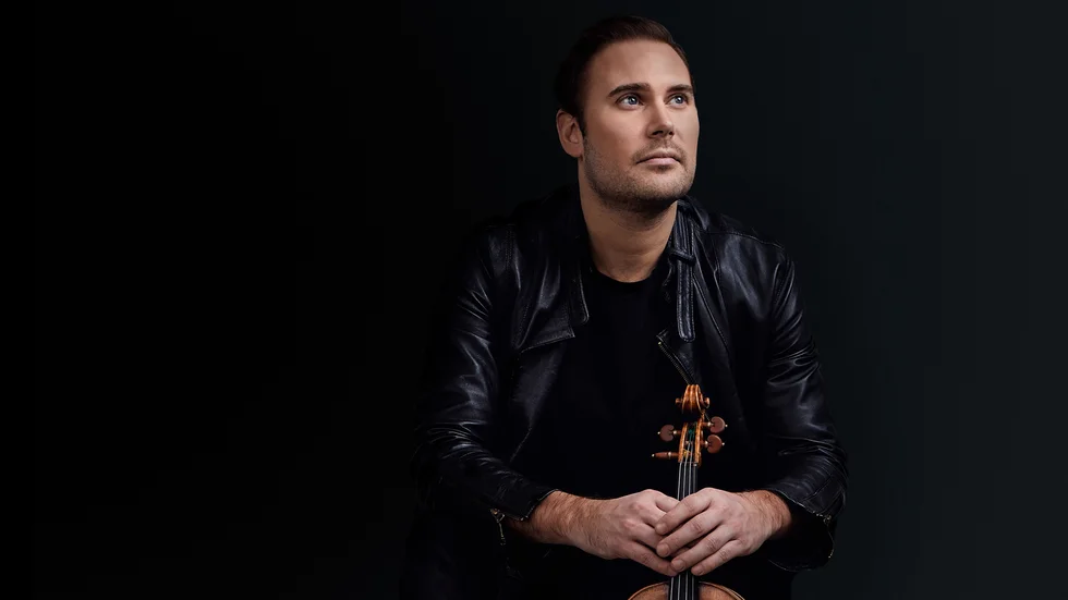 Christian Svarfvar är en av Sveriges mest framgångsrika violinister, med världen som arbetsfält. Nu återvänder han till Norrbotten för en konsert i Kulturens hus i Luleå.