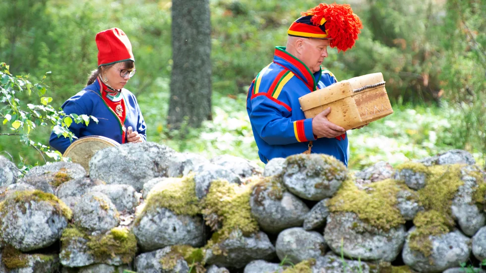 På senare år har flera samiska kvarlevor återlämnats till gravarna som de hämtats ifrån. Nu vill staten gå till botten med ytterligare oförrätter. Arkivbild från Lycksele år 2019.
