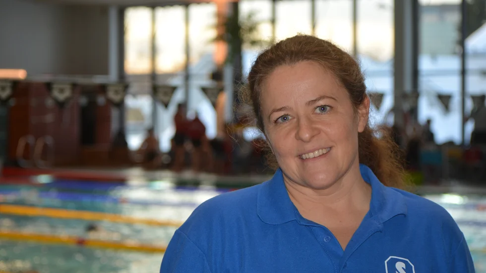 Linda Nedergård berättar om glädjen över att se glädjen hos de som simmar.