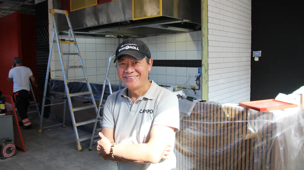 I början av oktober räknar Peter Yap med att kunna öppna sin restaurang. Sveagruppen är i full färd med att renovera lokalerna, där Kikkowok tidigare höll till. 