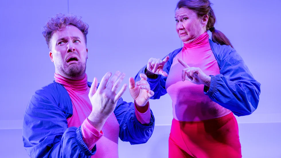 ”Jag tänker på kärlek är väl värt ett besök”, skriver Norrans recensent Ingela Lekfalk. På bilden Emil Schillén och Anna Söderling.