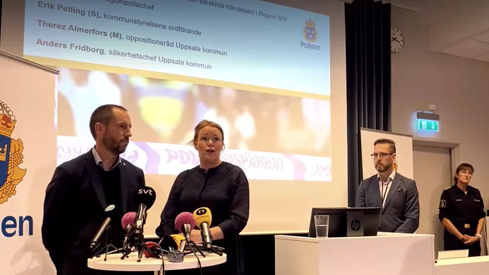 Uppsala kommun och polisen håller pressträff efter explosionen i Fullerö norr om Uppsala under natten mot torsdag.
