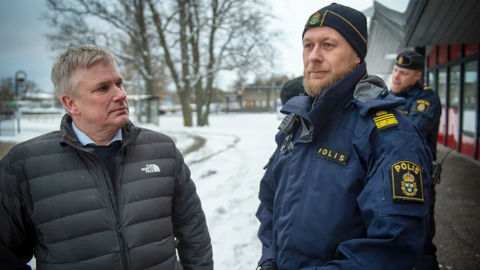 Brottsförebyggande rådets generaldirektör Mattias Larsson fick träffa företrädare för olika kommunala verksamheter och polis i Nyköping och Oxelösund.