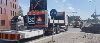 Trafikkaos i Skellefteå – långa bilköer i centrum