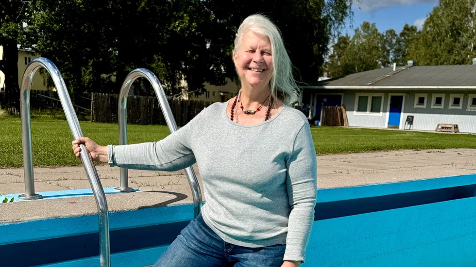 Eva Forsberg hoppas och tro att de med lokala krafter kan rädda Rörholmsbadet i Söderfors.