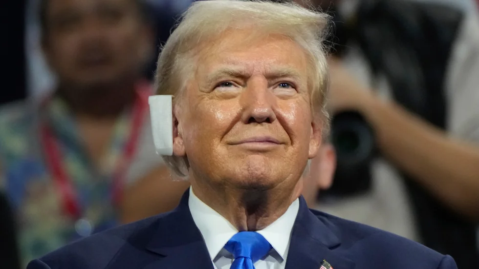  Hot. De kloka huvudena i Bryssel, Paris, Berlin, London och andra europeiska huvudstäder bör redan nu förbereda sig på att Trumps Ukrainafientlighet tar plats i Vita huset.