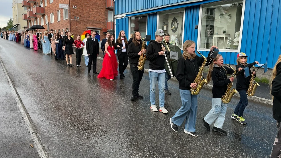 Balkortegen på väg Postgatan ner, mot Strandgatan och hotell Valhall.
