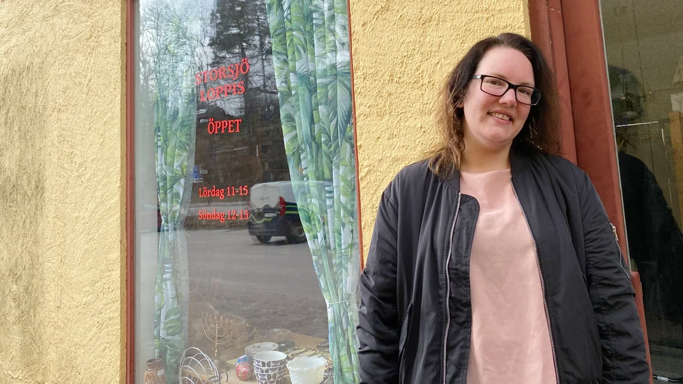 Jennifer Persson öppnar inom kort sin Storsjöloppis i Överum.