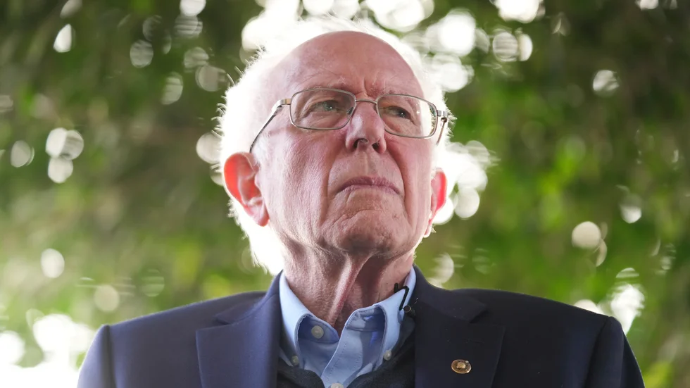 Senatorn Bernie Sanders skriver att han ska göra allt i sin makt för att Joe Biden ska vinna valet i höst, Arkivbild.