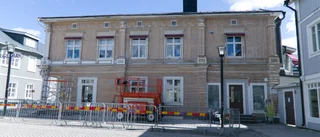 Anrika huset renskrapas – så blir nya kulören