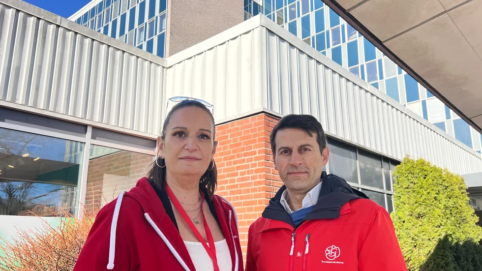 Sissi Stanic, sektionsordförande för Kommunal i Motala och, oppositionsråd, Elias Georges (S), är oroliga för kommande konsekvenser i Motala om det inte blir en lösning mellan kommunal och motparter innan den 18 april. 