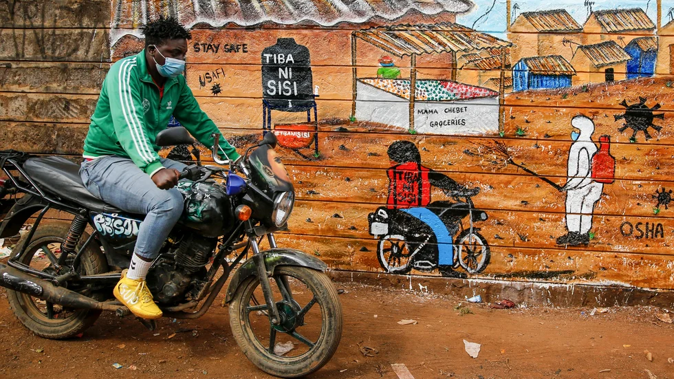 Motorcyklar är ett vanligt förekommande färdmedel i Kenya, och används ofta av taxiförare. Arkivbild.
