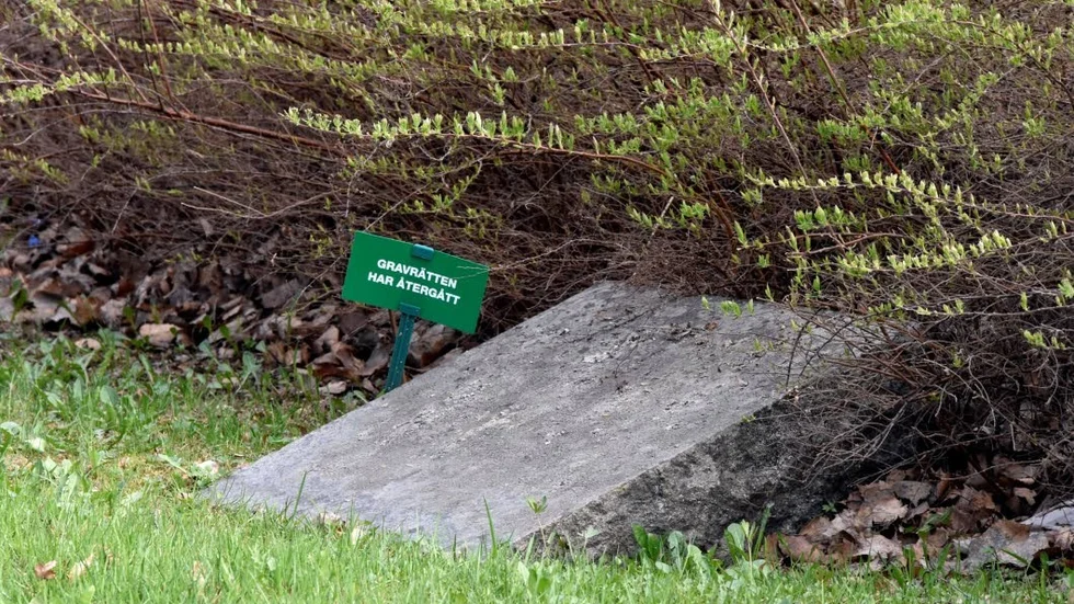 En av alla gravar som återgått till Svenska kyrkan.