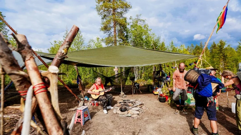 Rainbow Gathering har bidragit till stor försäljning av frukt och grönt på Coop i Jokkmokk.