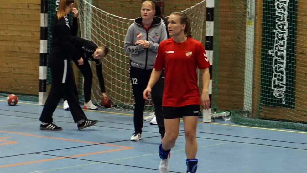 Therese började spela handboll i Vassunda när hon var runt tio år gammal.