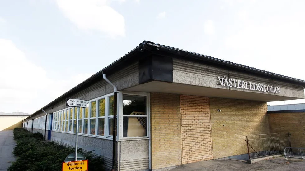 Nytt namn. Västerledsskolan kan få nytt namn - åtminstone om en kommunmedborgare får som den vill. I ett medborgarförslag föreslås att skolan ska döpas om till Doktor Westerlunds skola.