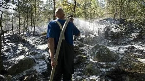 Gräsbrand.