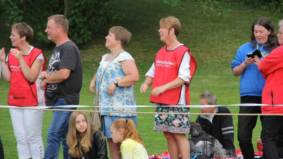 Publiken uppskattade riddarspelet.