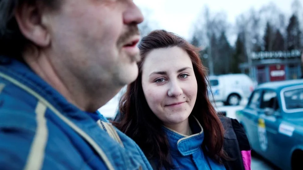 60. Jessica Larsson ska guida pappa Dick i hans 60-årsfirande.