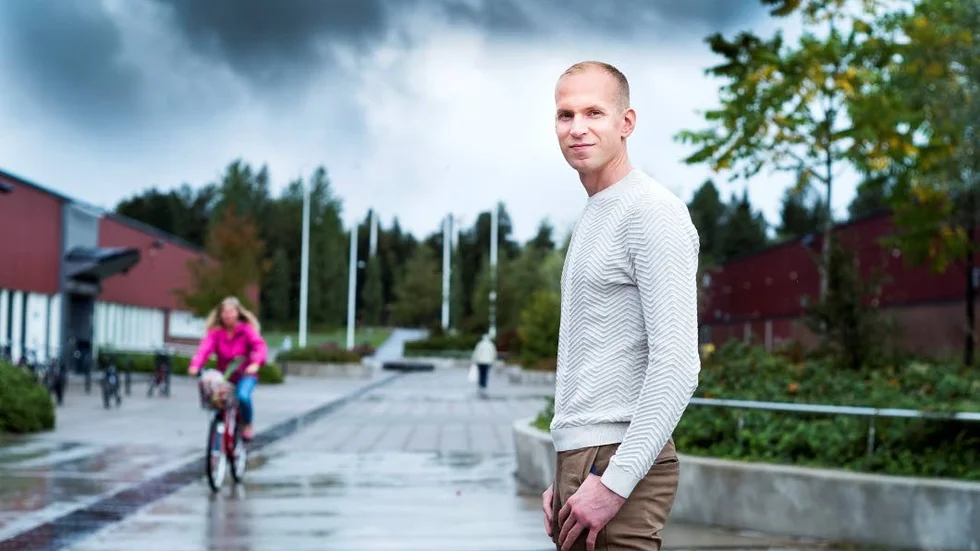 Hertsösonen, IFK:aren och löparfenomenet Gustav Uusihannu lämnar politiken efter att ha petats från Socialdemokraternas riksdagslista.