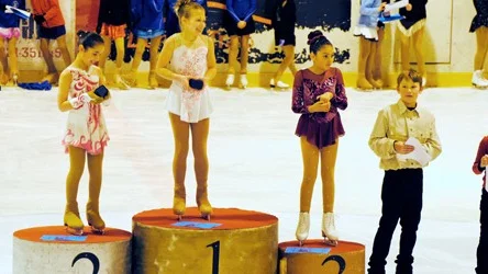 Cicilia Kassan, Alva Gidlund, Nathalie Aguilar och Viktor Callert.