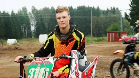 Jesper Jonsson från Söderfors har kört motocross i elva år.