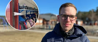 Rusade till dotterns skola efter larm om skjutning – möttes av uppställda dörrar: "Hade larmat om detta tidigare"
