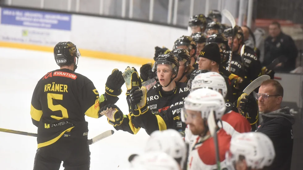 Vimmerby ställs mot Väsby på bortais ikväll.