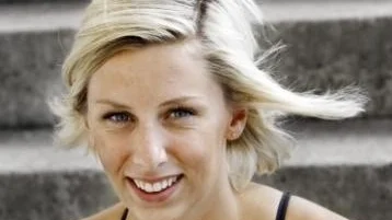 Jennie Johansson, simmare