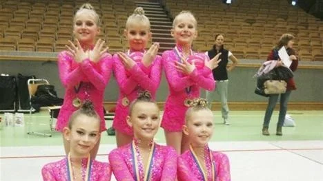 Evelina Gommel, Linnea Larsson, Alva Svennbeck, Emelie Gunnarsson, Elin Sandberg samt Amanda Axen.