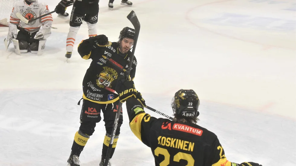 Jacob Isaksson stannar i VH.