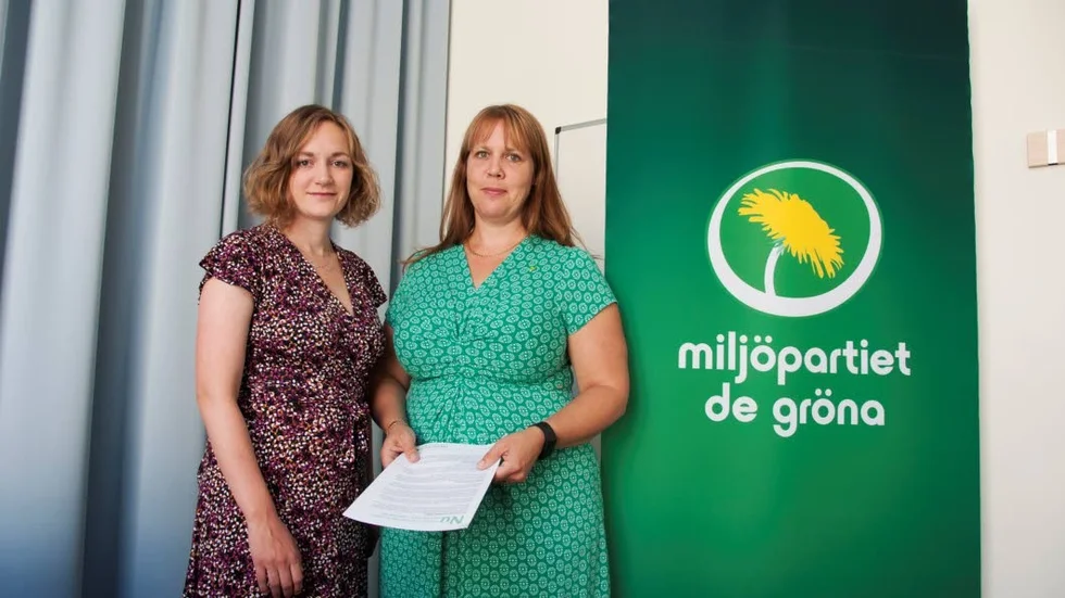 Malena Ranch (MP) och Linda Eskilsson (MP) presenterade  23 förslag för att förbättra den psykiska hälsan hos unga i Uppsala län.