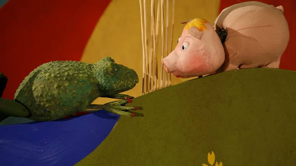 sista chansen att se Teater spektaklets  "Lilla Grisen flyger" i Uppsala på lördag 15 september.