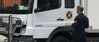 Polisen söker bomb i centrala Luleå