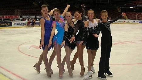 Sofie Hänni, Mathilda Gustafsson, Sandra Olsson, Hanna Grehn, Julia Hänni och Alessandro Piccolo.