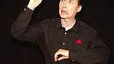 Skådespelaren Tobias Aspelin är fascinerad av commedia dell´arte och clownspel. Han gästspelar med Dario Fos monolog Jesusbarnets första mirakel på Uppsala Stadsteater i veckan.