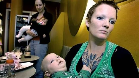 Som ensamstående måste Morgana Wiksell  börja jobba när föräldraledigheten med sonen Vilje är slut.