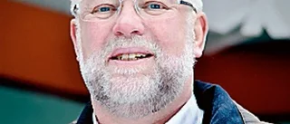 Itsam försvarar avtalet med förre vd:n