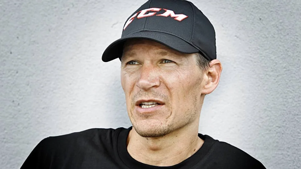 Tierpstränaren Joachim Gellerstedt fick se sitt lag vinna fem av sex matcher i kvalserien.