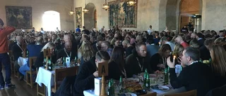 UNT rapporterade från folkfesten