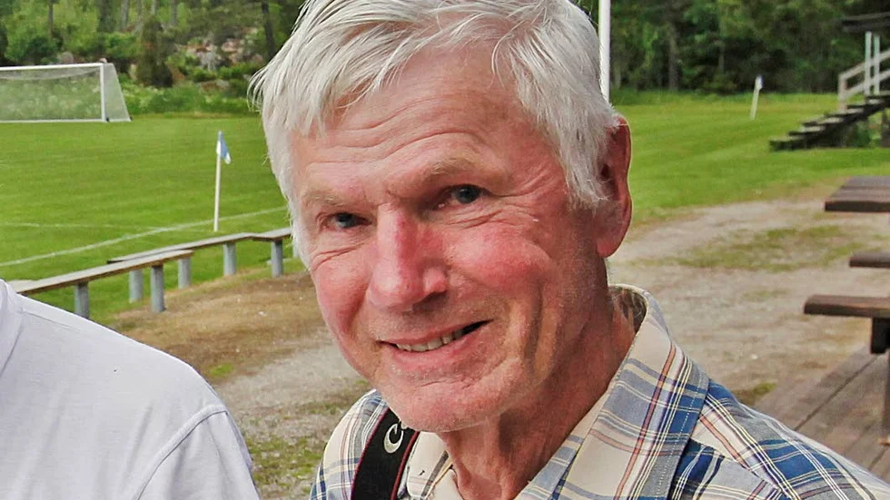 Glada. "Vi blir så glada när folk är där, det är kul när det kommer ut mycket folk", säger Rolf Lindholm i "Pussens vänner".