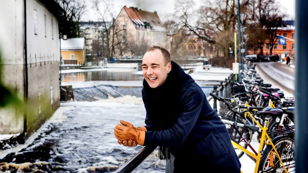 I 2,5 år har Anton Hegart cyklar runt bland Uppsalas gymnasieskolor och träffat UF-företagen.