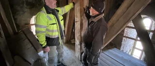 Kyrktorn riskerar att rasa – på en av landets största landsortskyrkor: ”Finns flera dolda utrymmen vi inte kommit åt”