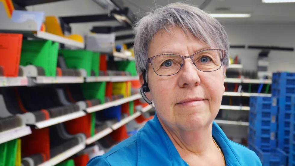 Fyra brevbärare turas om att ta superturen genom 19 av byarna i Pajala kommun.
