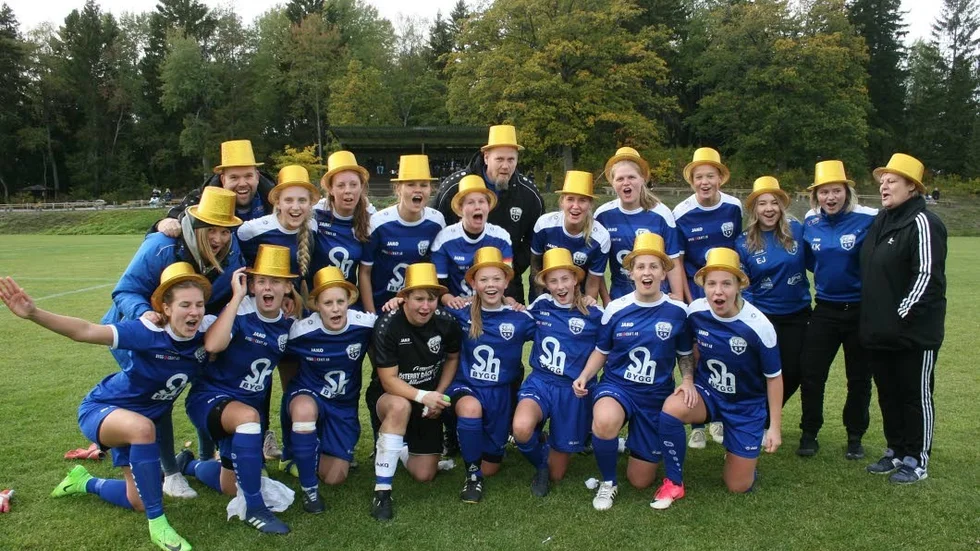 Films SK:s damer seriesegrare i division 5 Östra.