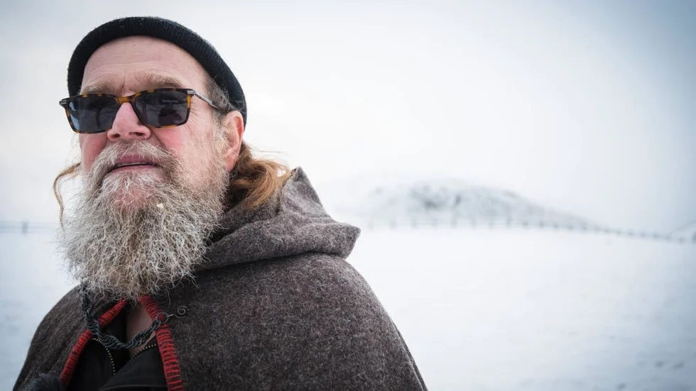 För Anders Olsson är Uppsala högar en viktig plats. Dit återvänder han flera gånger om året för att offra till gudarna.