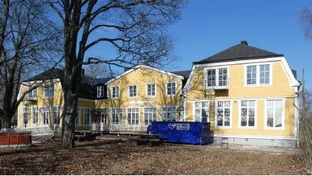 Byggnadsnämnden säger nej till rivning av Vaksala kyrkskola. Huset byggdes 1872 och har högt kulturhistoriskt värde, enligt nämnden.