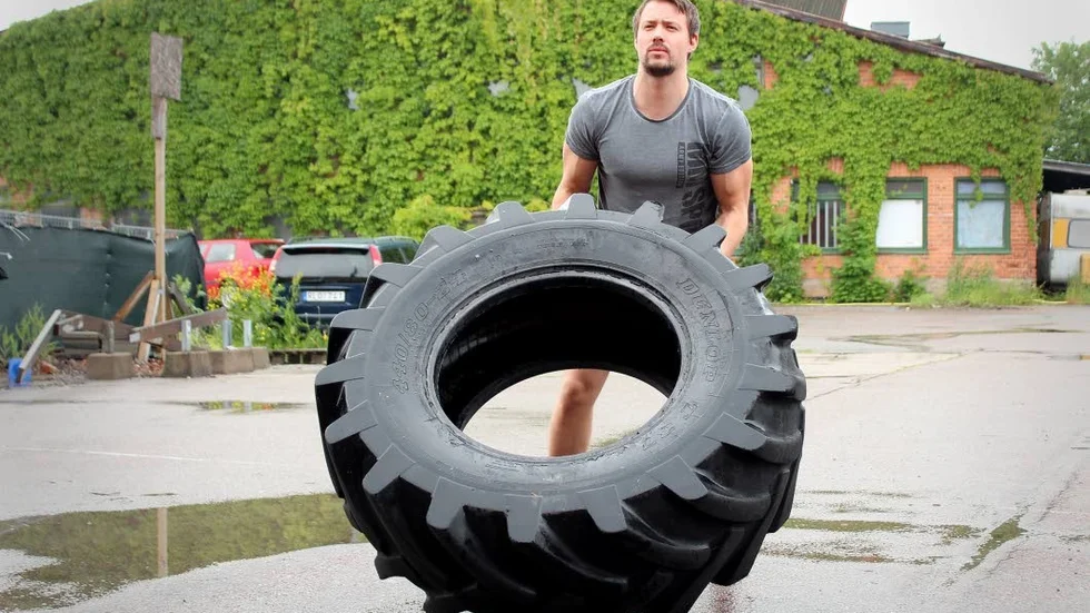 Tobbe Johansson hoppas att många företagare kommer anta utmaningen och donera pengar till barncancerfonden.