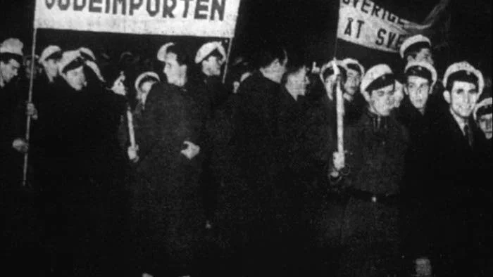Bollhusmötet och antisemitismen. Den 17 februari 1939 samlades 1 500 studenter i studenternas tennishall i Uppsala. Mötet blev en strid om hur studenterna skulle ställa sig till att Sverige ska ta emot tio judiska läkare från Tyskland – och en arena för antisemitiska röster.